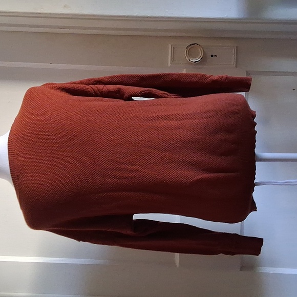 Cyrus Women's Cable Knit Sweater - Picture 2 of 2